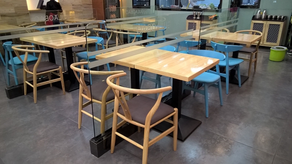 那些生意好的餐廳都是這樣擺桌子的，做餐飲的可以學學！