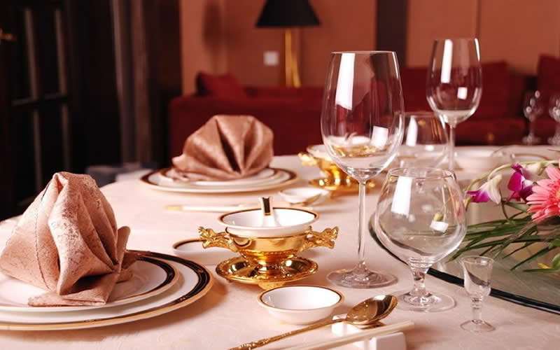 如何做好餐飲品牌策劃？Logo設計_VI設計_餐廳定位